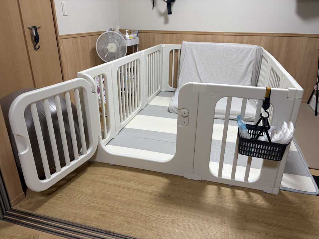 部屋に設置した全体写真