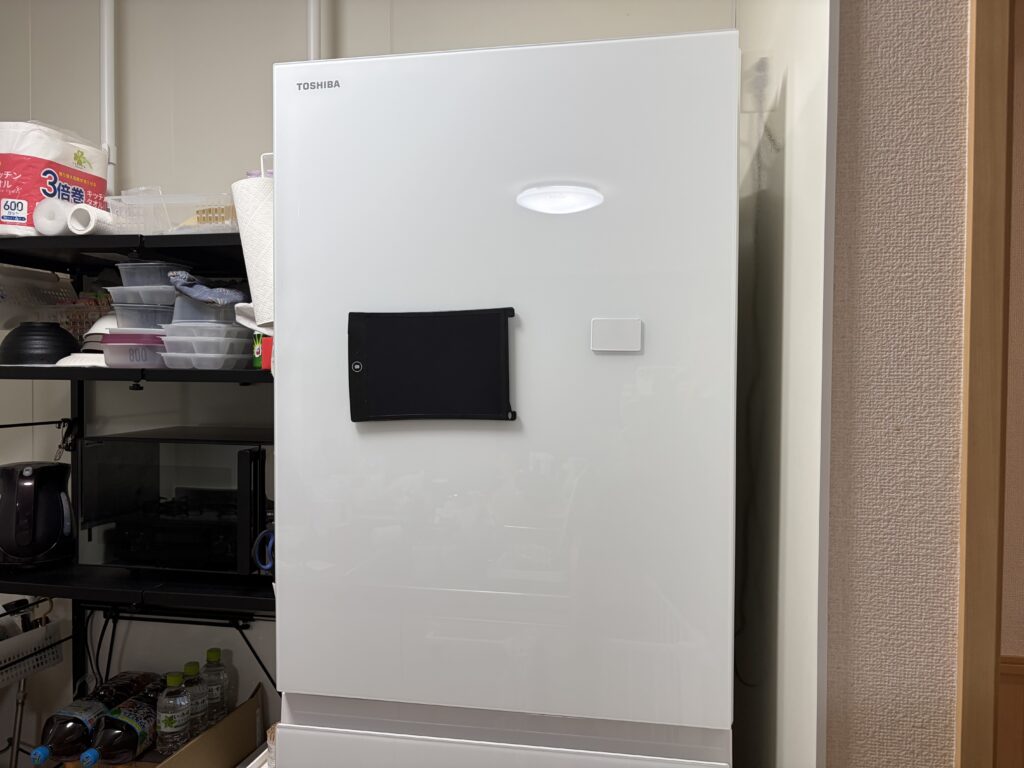 賃貸キッチンに設置した東芝VEGETA GR-Y41GH 411L冷蔵庫